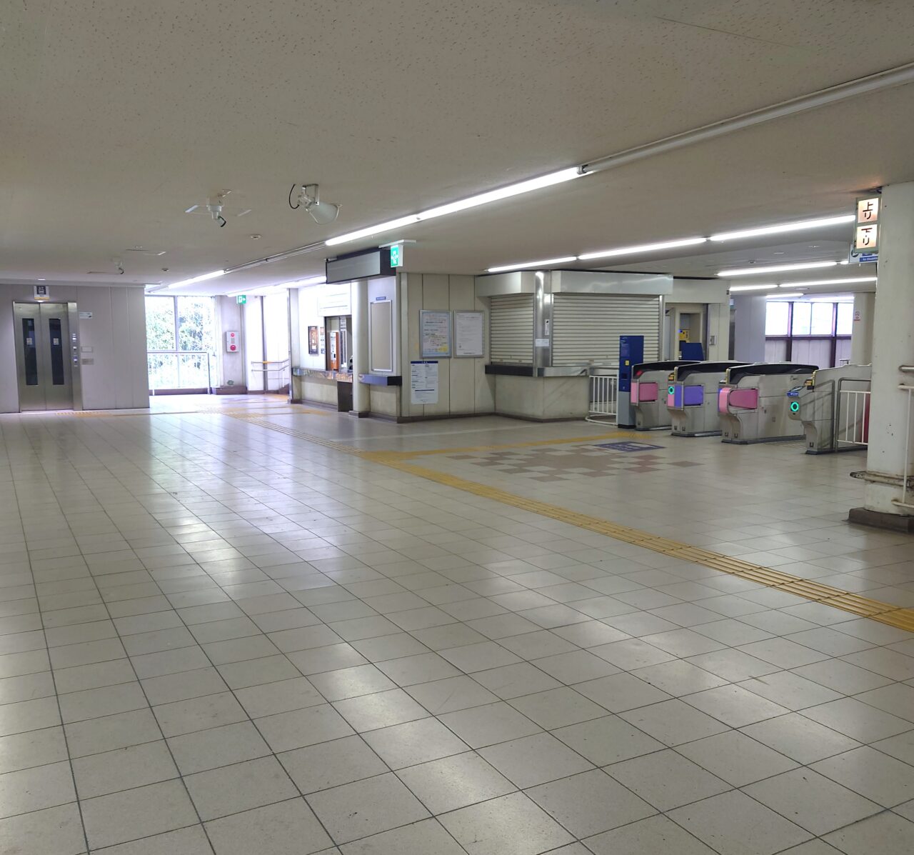 つながる駅マルシェ