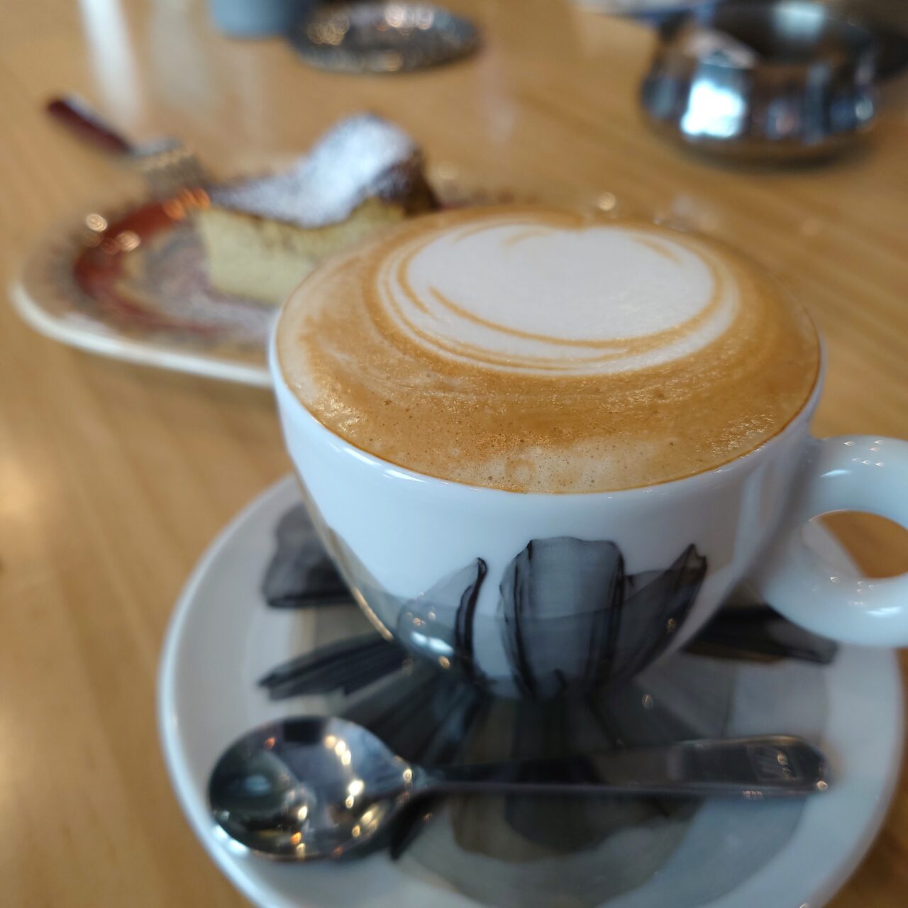 カフェテリア ハシミヤ