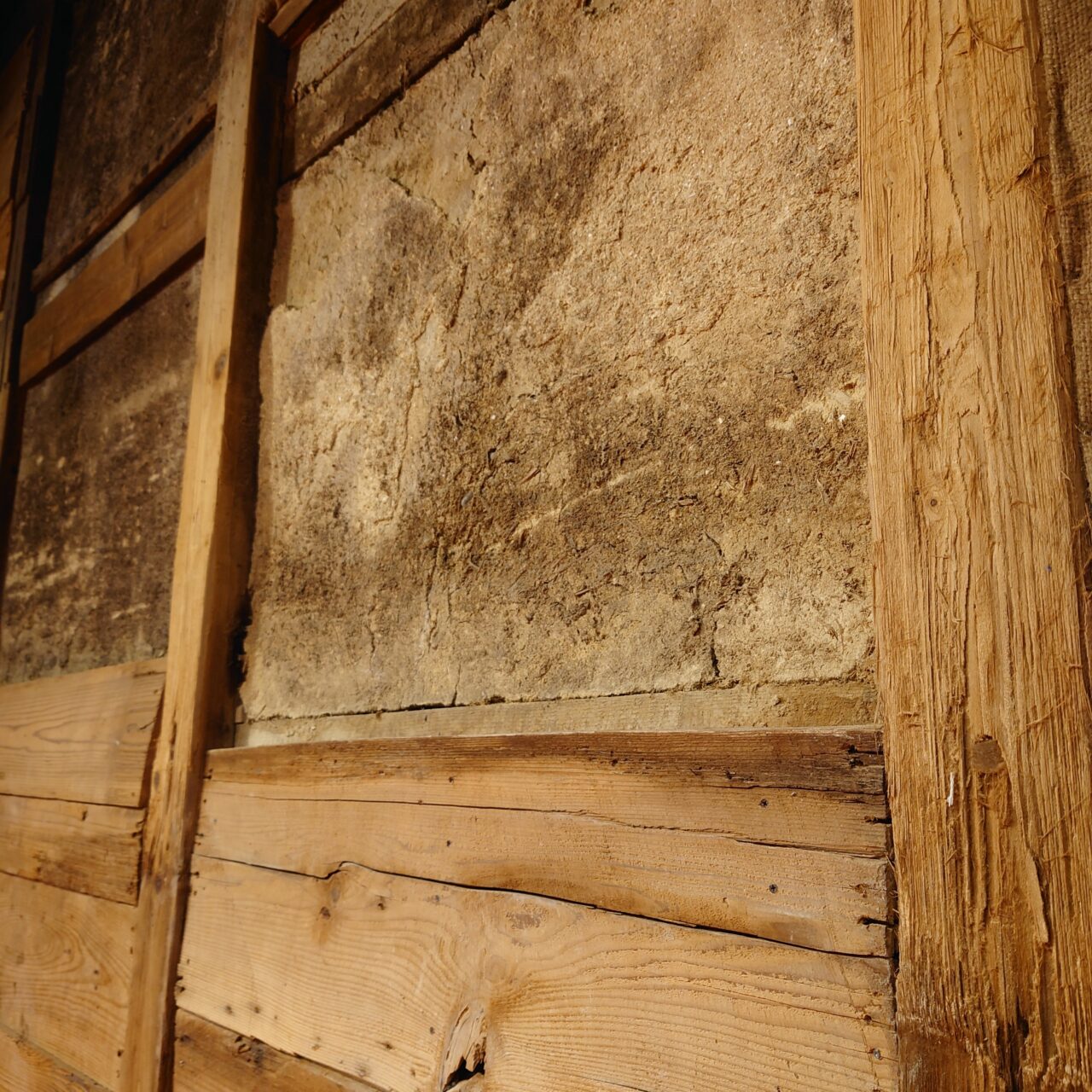 上堂本店醤油蔵