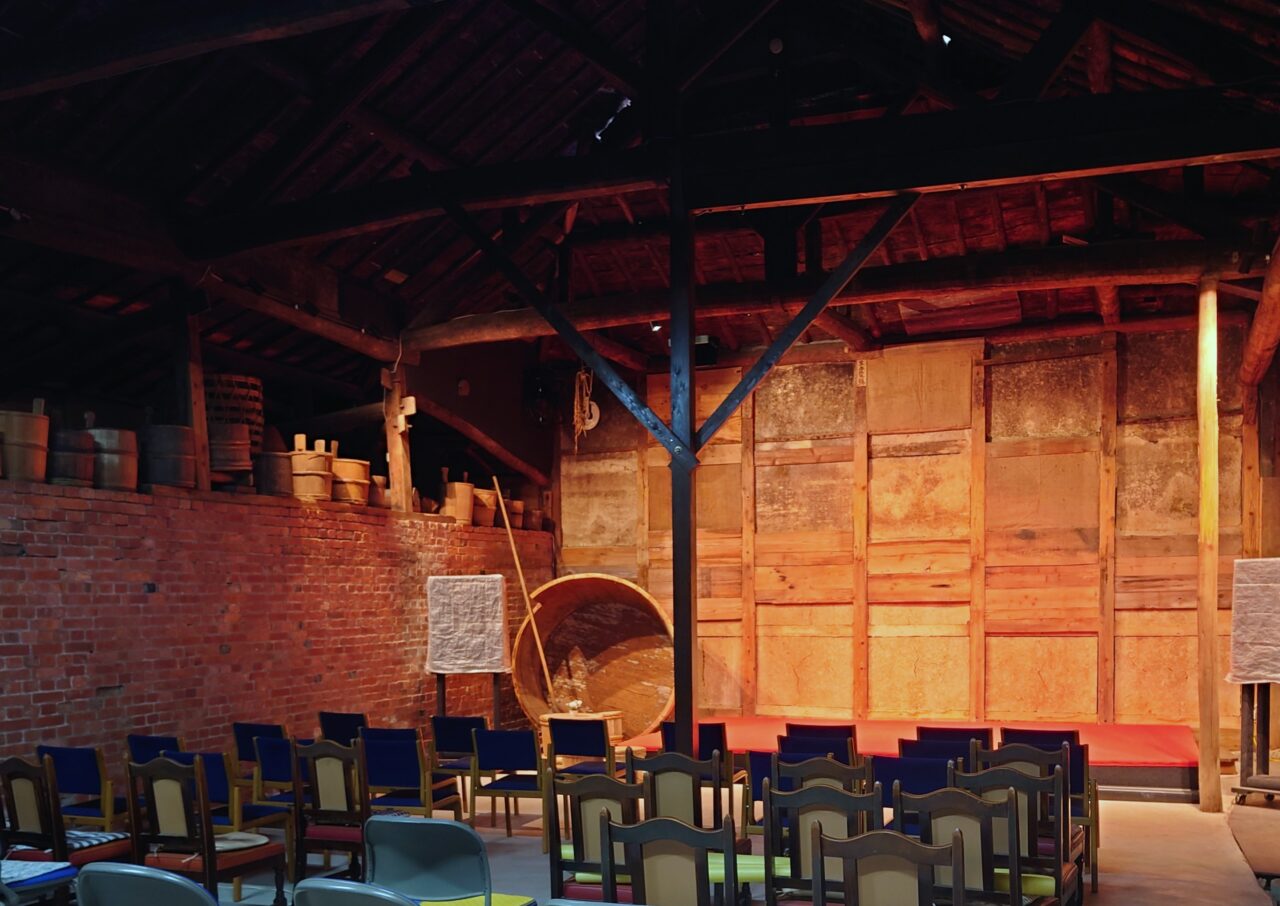 上堂本店醤油蔵