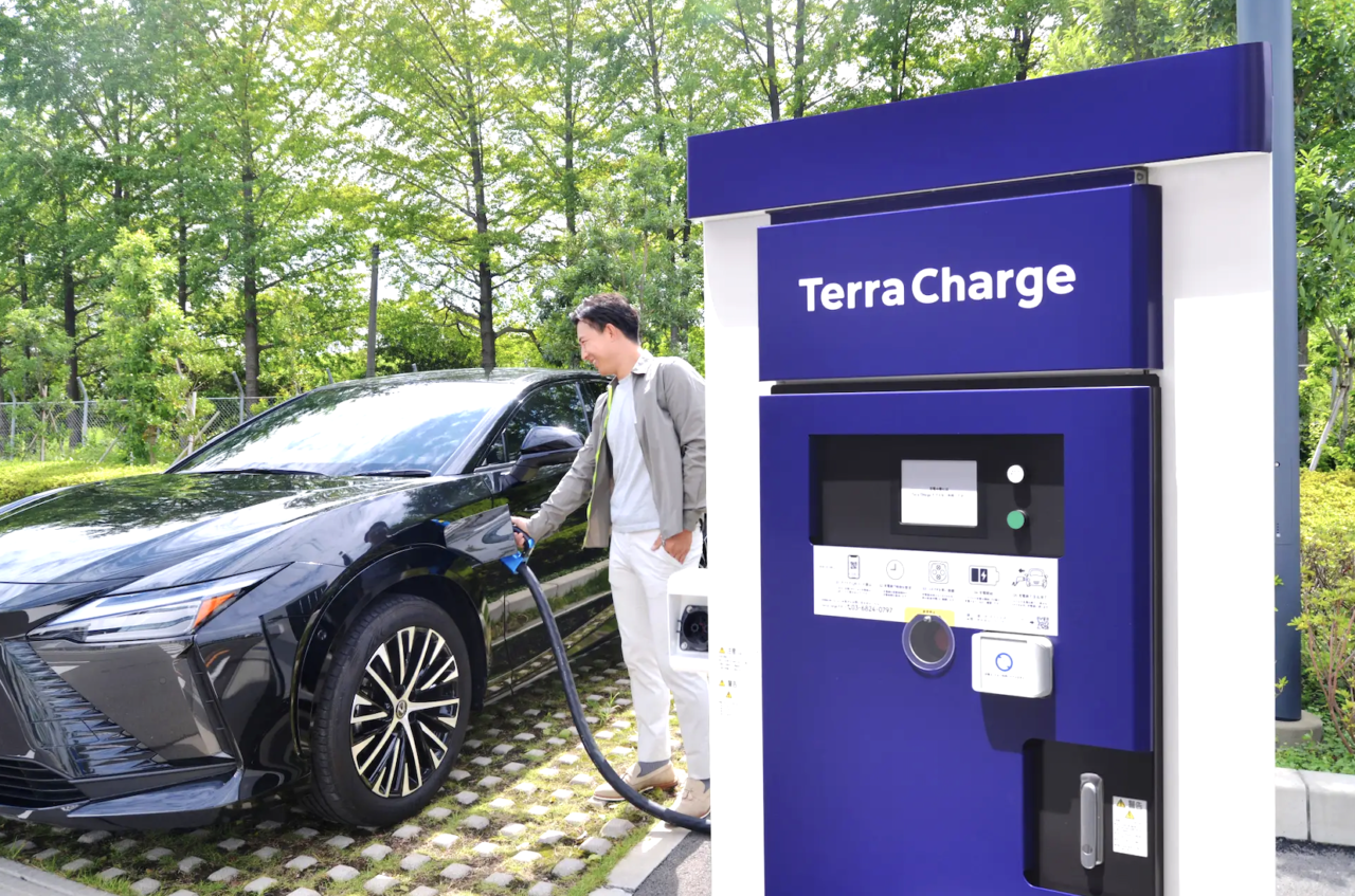 富田林保健所EV急速充電器