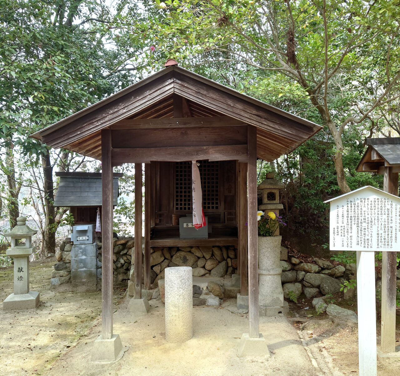 楠木正成ゆかりの地を桜でめぐる